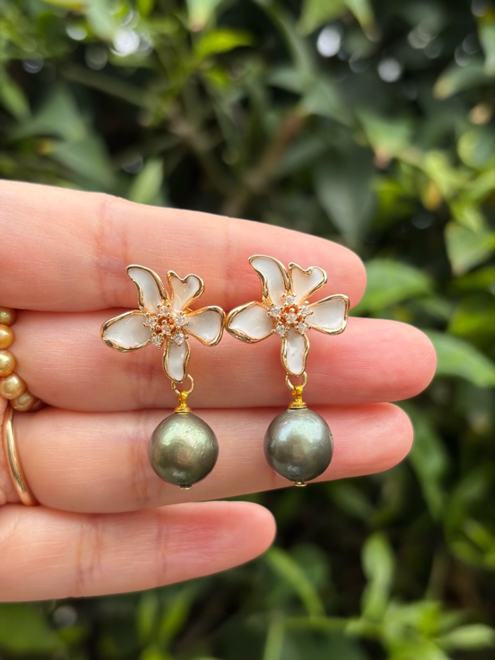 Floral White Drop Earrings with Genuine Green Freshwater Pearl/Gold plated